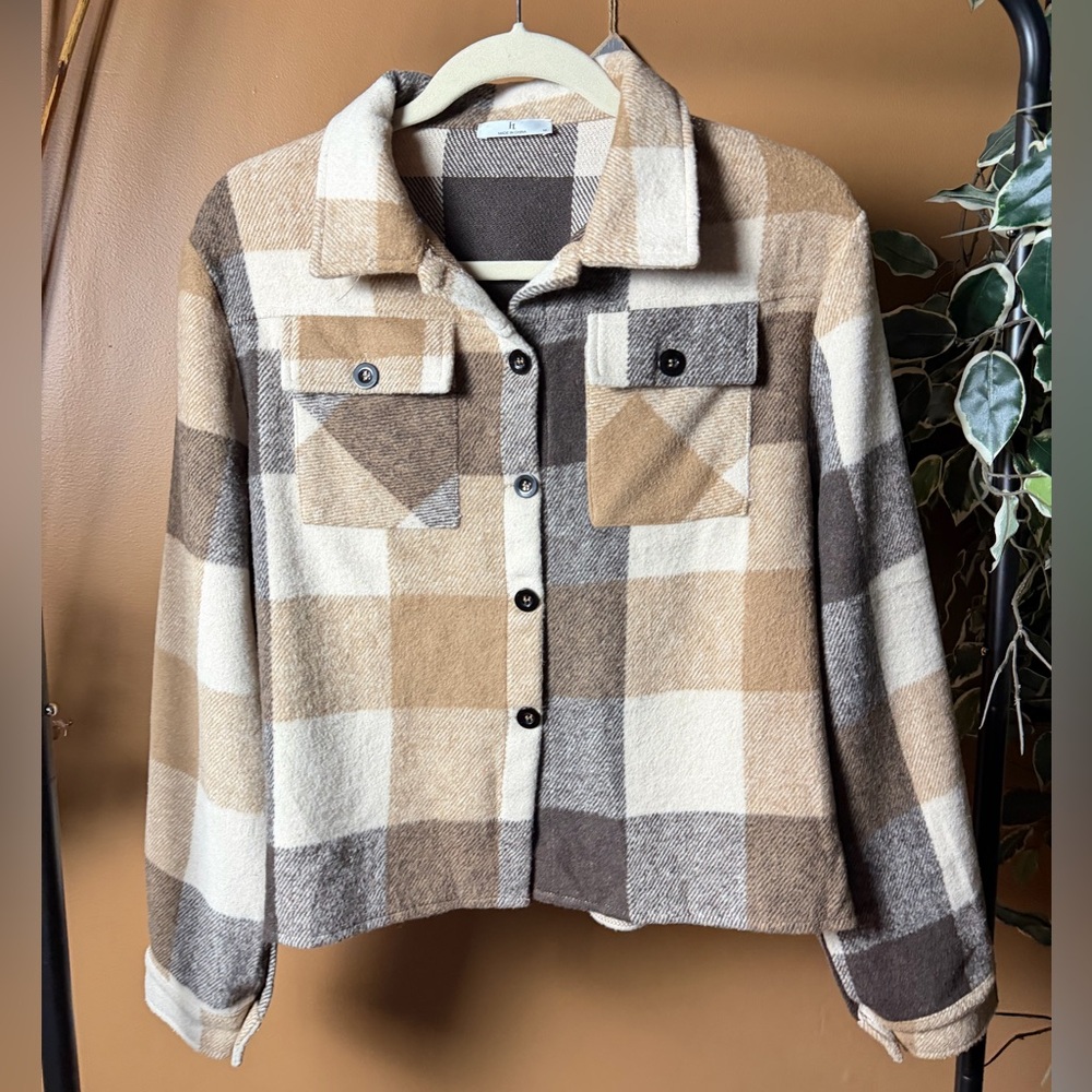Fall Flannel Cropped Shacket Jacket for Womens Fashion Plaid Button Down Shirt M